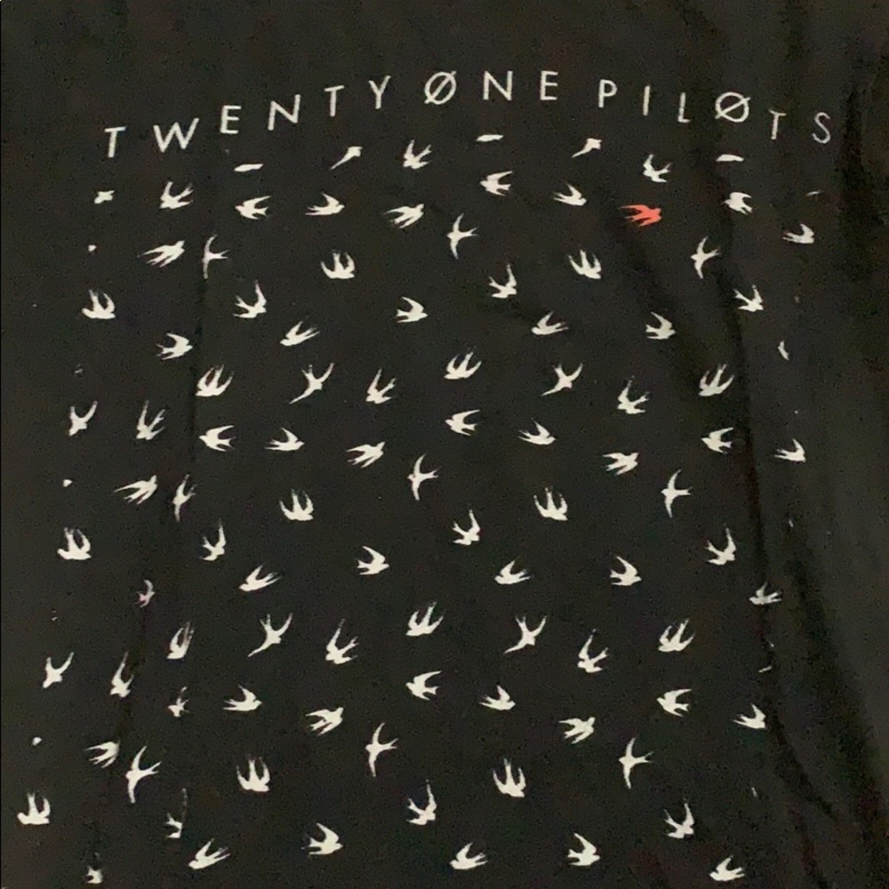 Twenty one pilots shirt